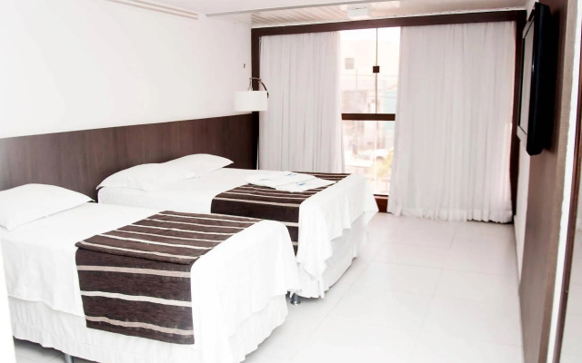 Las Brisas Beach Hotel