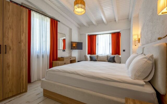 Arcadius Alacati Hotel