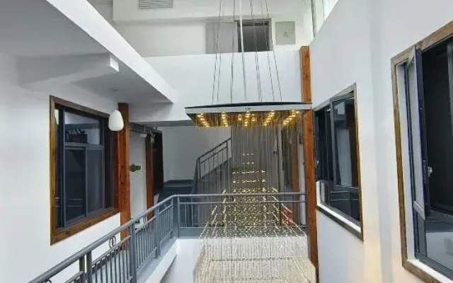Zhangjiajie Borui Courtyard Hotel (Tianmen Mountain)