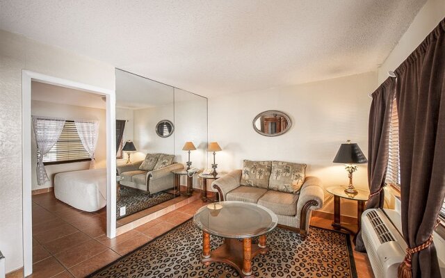 Palm Beach Oceanfront Inn