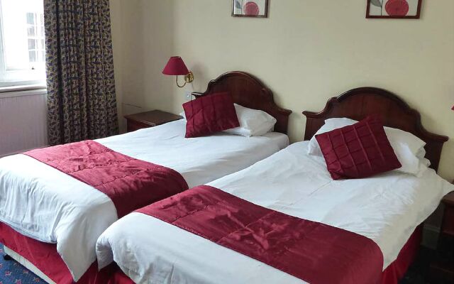 The George Hotel