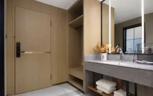 Baidali International Hotel