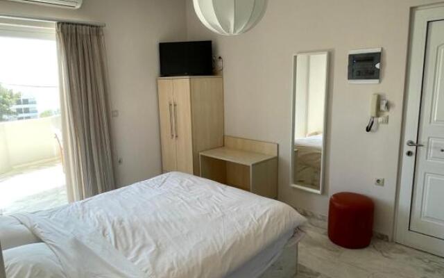 Karystos Mare Apartments