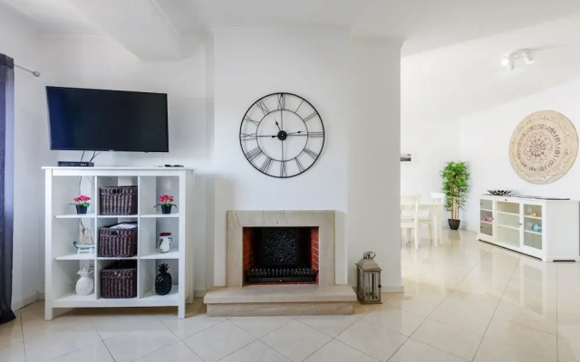 Amazing Apartment in Albufeira
