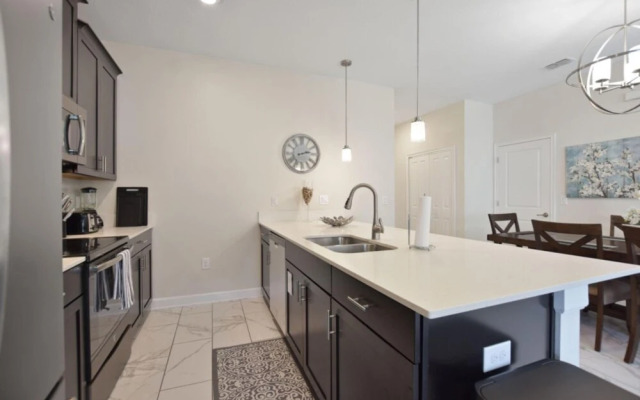 5BR ChampionsGate Town Home