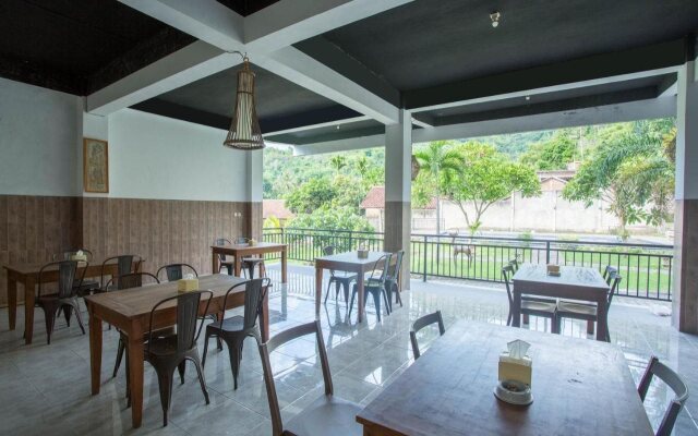 Bumi Aditya Hotel