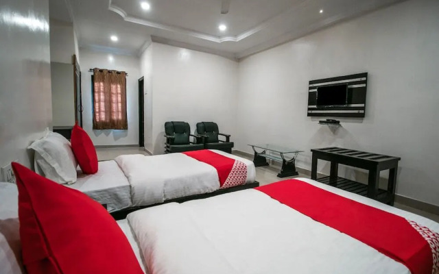 V V Pride by OYO Rooms
