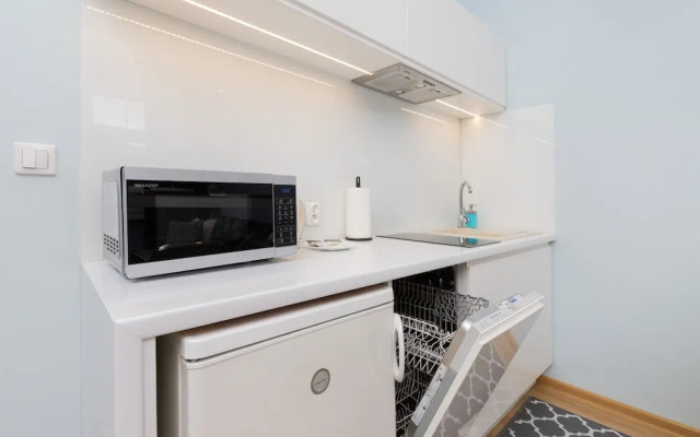 Świętojańska Studio Gdynia by Renters
