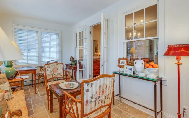 Charming & Spacious Olean Home w/ 2 Fireplaces