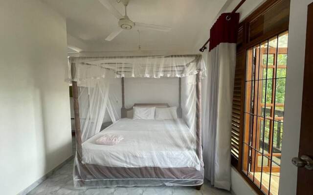 Lake View Homestay