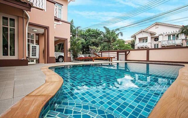 Jomtien Summertime Villa B - 3 Bedroom