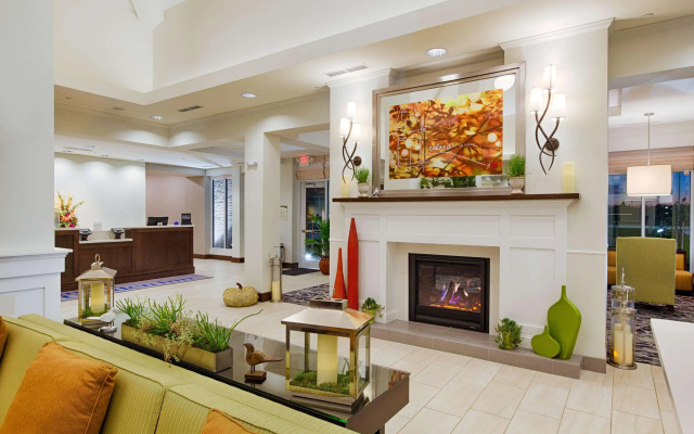 Hilton Garden Inn Salina - фото 2