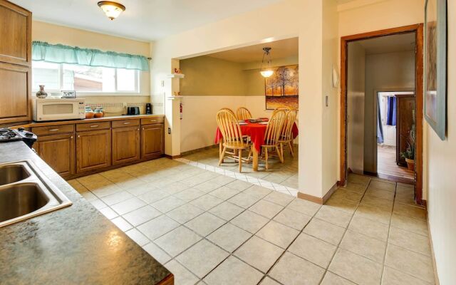 Spacious Wyoming Retreat: Fishing & Hunting