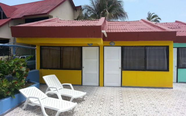 Hotel On Vacation Blue Reef