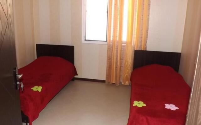 Guesthouse On Queen Tamar 23