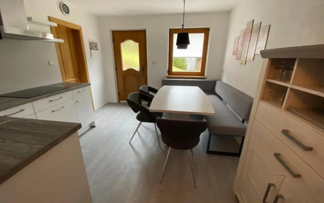 Apartments Oberhollenzer