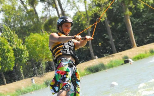 Terres de France - Moncontour Active Park