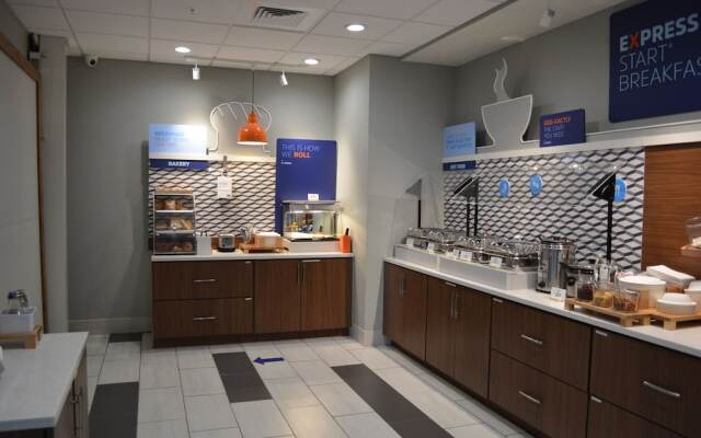 Holiday Inn Express & Suites Liberal