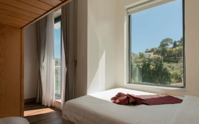 Redpine Condotel