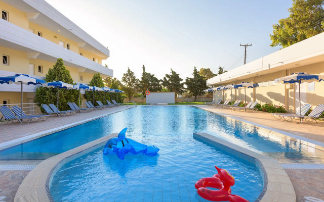Memphis Beach Hotel