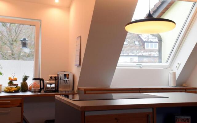 Wunderschöne helle Wohnung, 10 min zum Zentrum