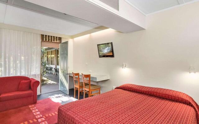 Cedar Lodge Motel Morwell