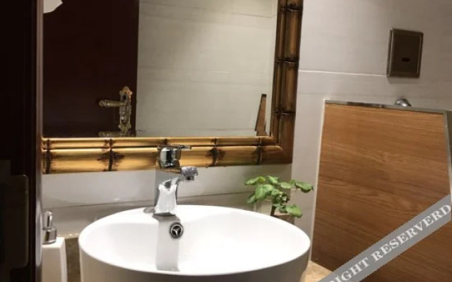 和颐至格酒店(拉萨布达拉宫大昭寺店)
