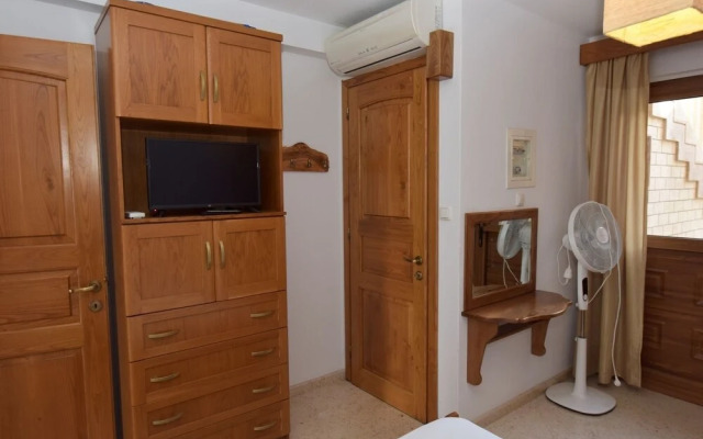 Camellia House Seafront - Nea Potidea