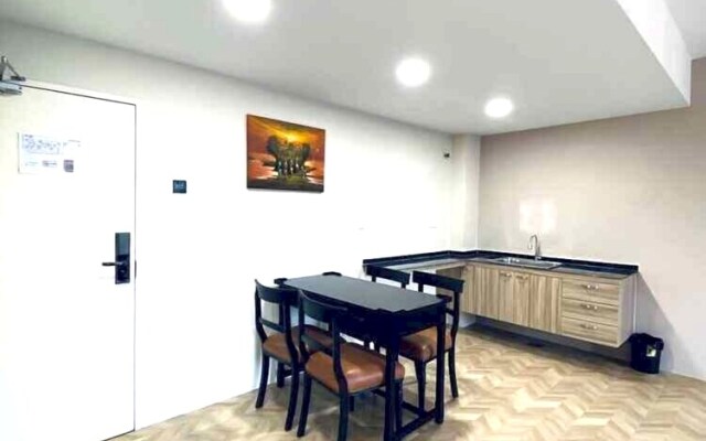 Townhouse OAK Dz Premier Suite