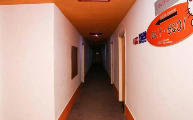 Vjia Express Hotel (Zibo Mingqing Street RT-Mart)