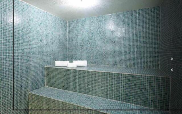 Urban Green Hotel & Suites