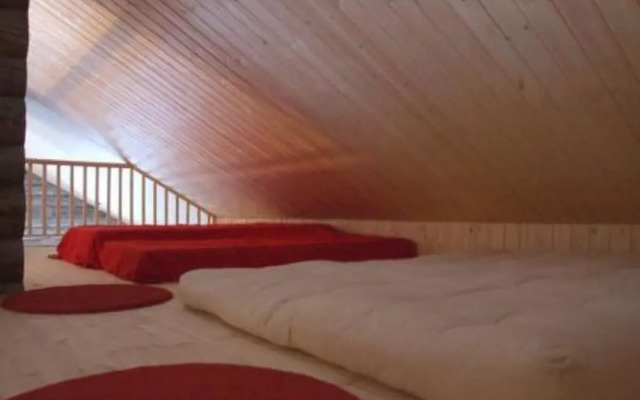 Holiday Home Muuttohaukka