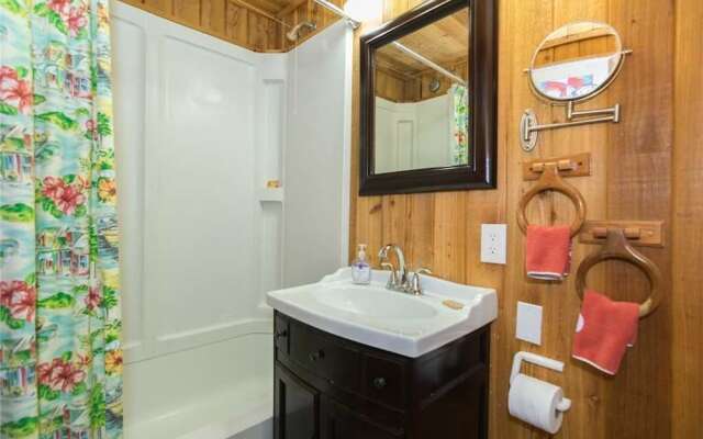 Anna Cabana Beach House by RedAwning