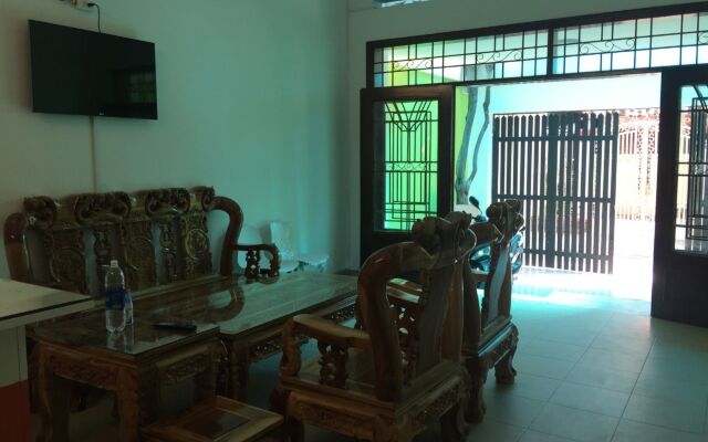 Sakura Cholon Hostel