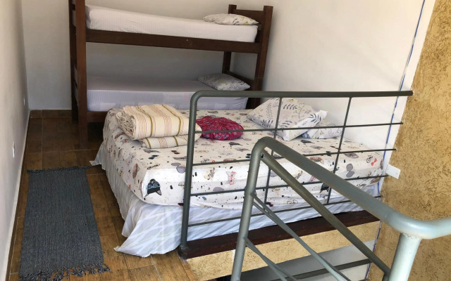 Sobrado com Piscina hidromassagem