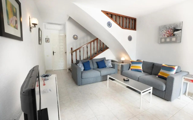 Nueva Nerja 71 Menyber