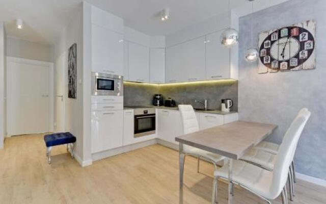Flatbook - Carillon Apartments