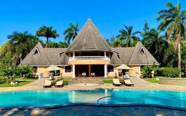 Sunset Villa Diani