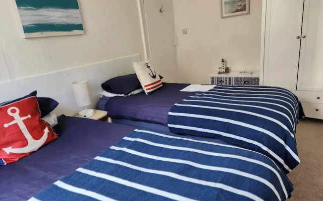 Rose Court Holiday Apartments