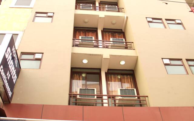 Hotel Shanta VS Continental