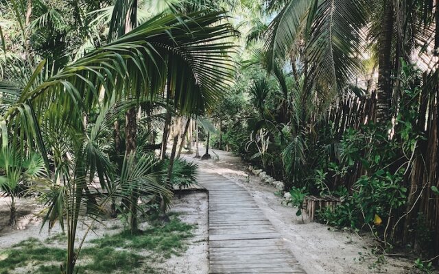 Hotel Locura Tulum-Adults Only