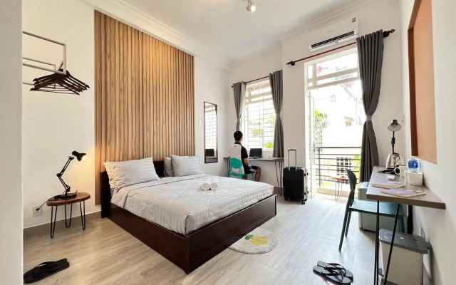 Olala Homestay with Balcony in Saigon center