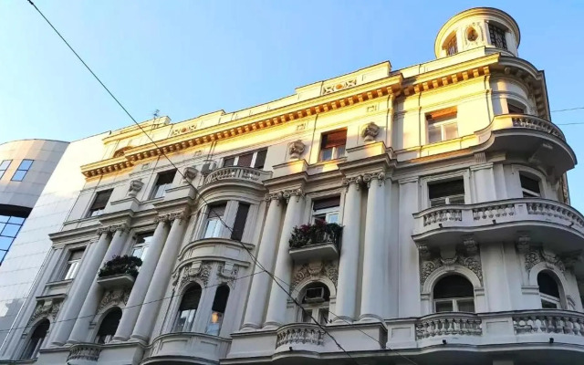 Terranova Apartment (city central)