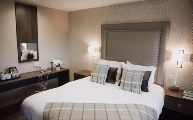 Richmond Park Hotel
