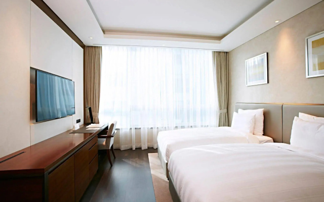 Lotte City Hotel Myeongdong