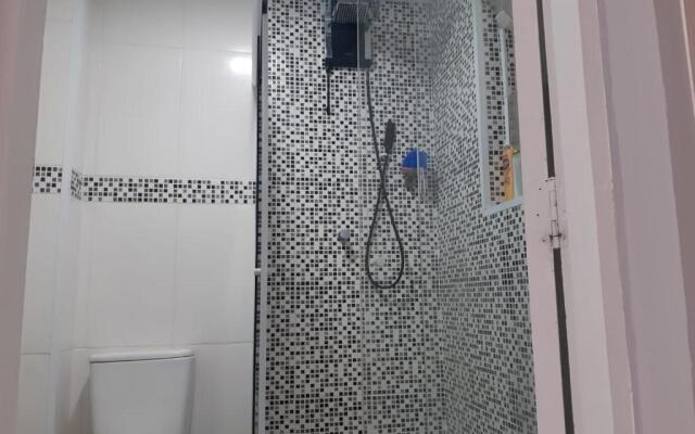 13B1 Moderno apartamento com wi-fi, 2 dormitórios