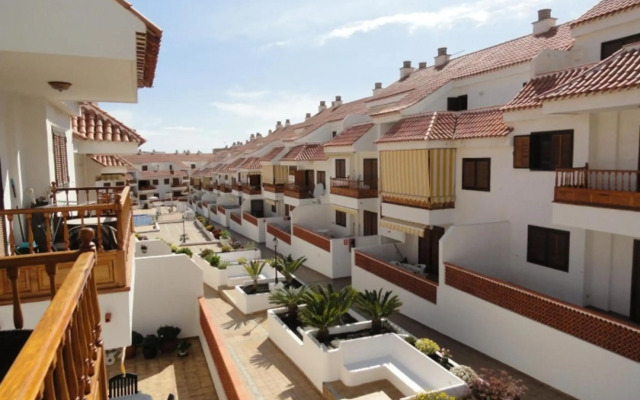 Aqua Vista El Cardon 1BR Free Parking Heated Pool
