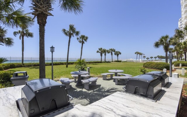 Silver Beach Towers 506w 4 Bedroom Condo by RedAwning