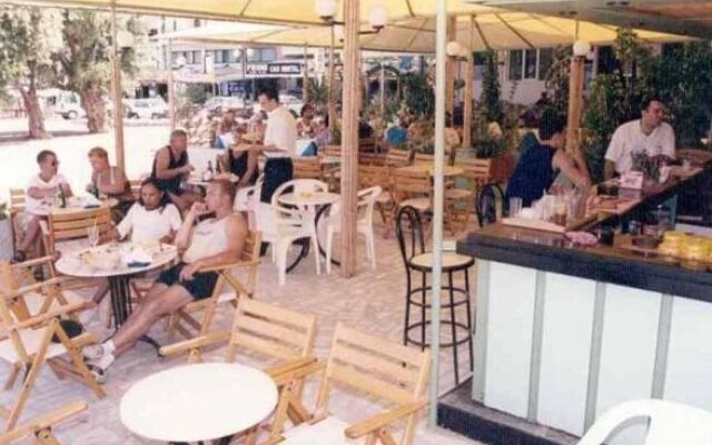 Nea Elena Luxurious Apartments