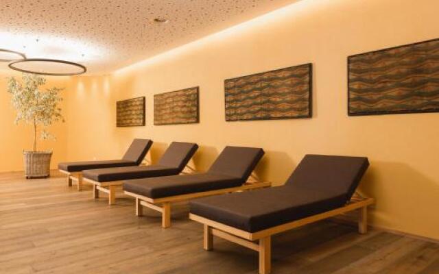 Hotel Garni Alpina